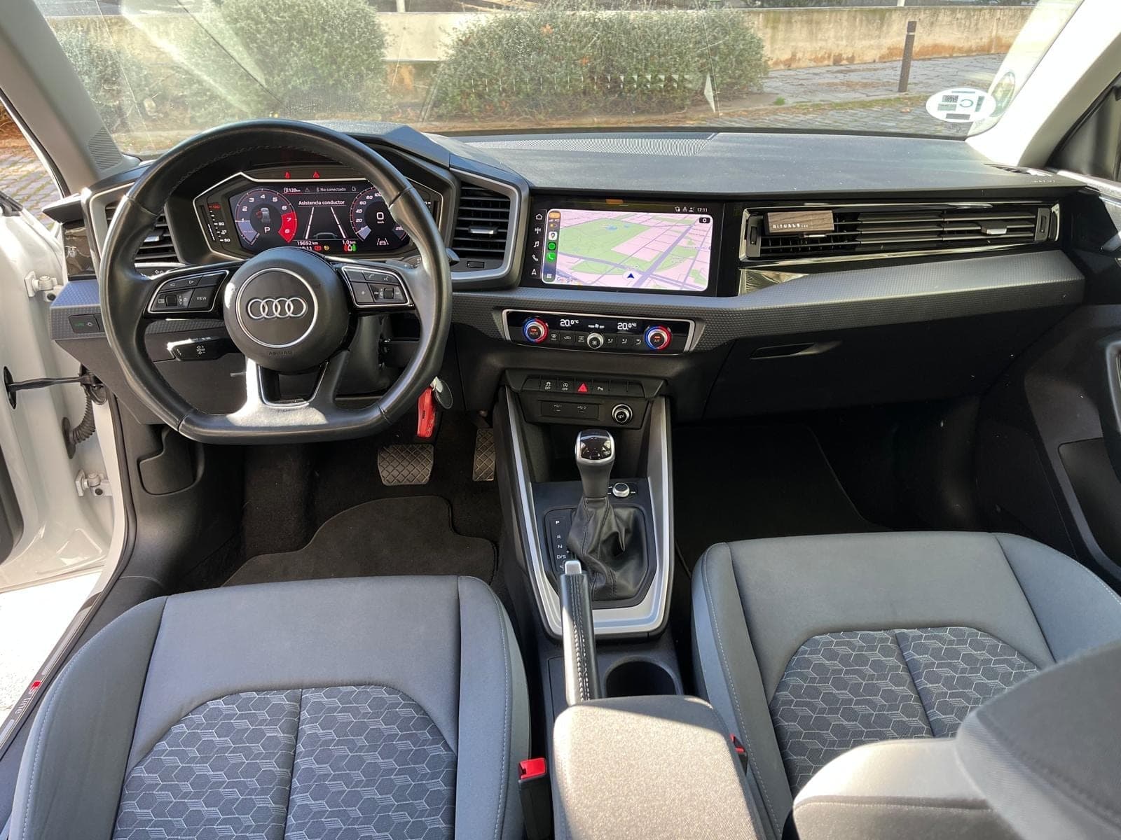 Miniatura 8